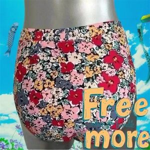 Free 🆕Women’s  Swimsuit Bottoms